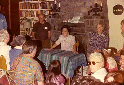 Hawayo Takata tijdens een Reiki cursus